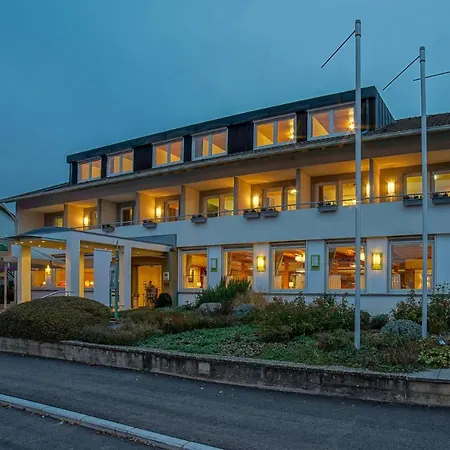 Zur Flueh Hotel